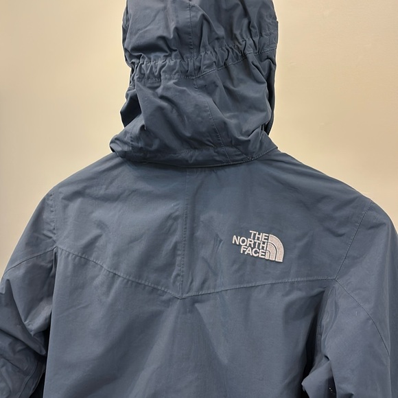 Northface warm jacket | Junior 7-8 (small) | boys water-resistant jacket - Picture 3 of 14